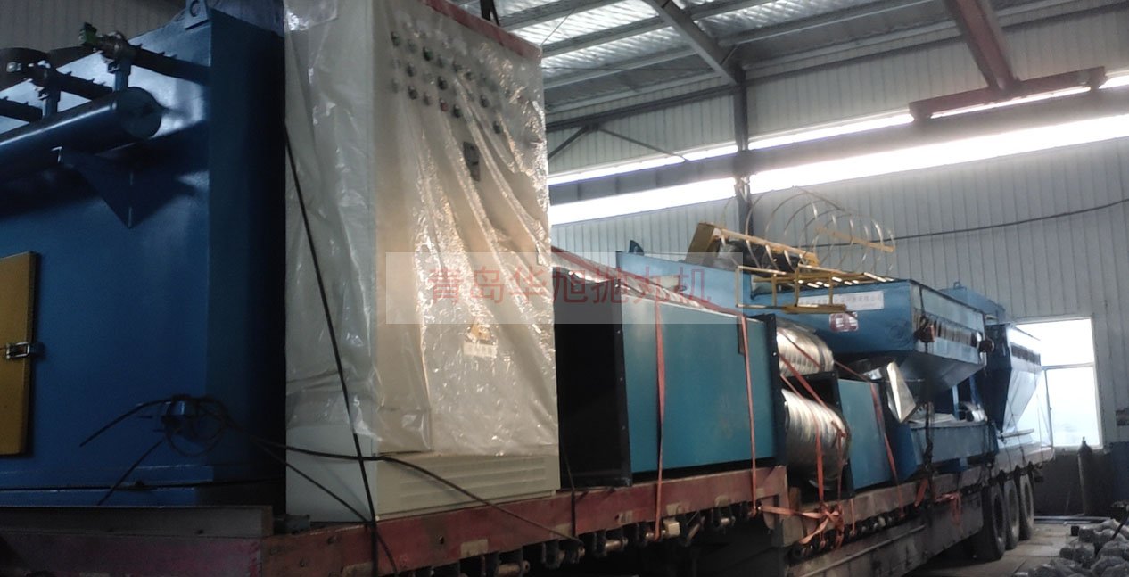 鋼板拋砂清理設(shè)備