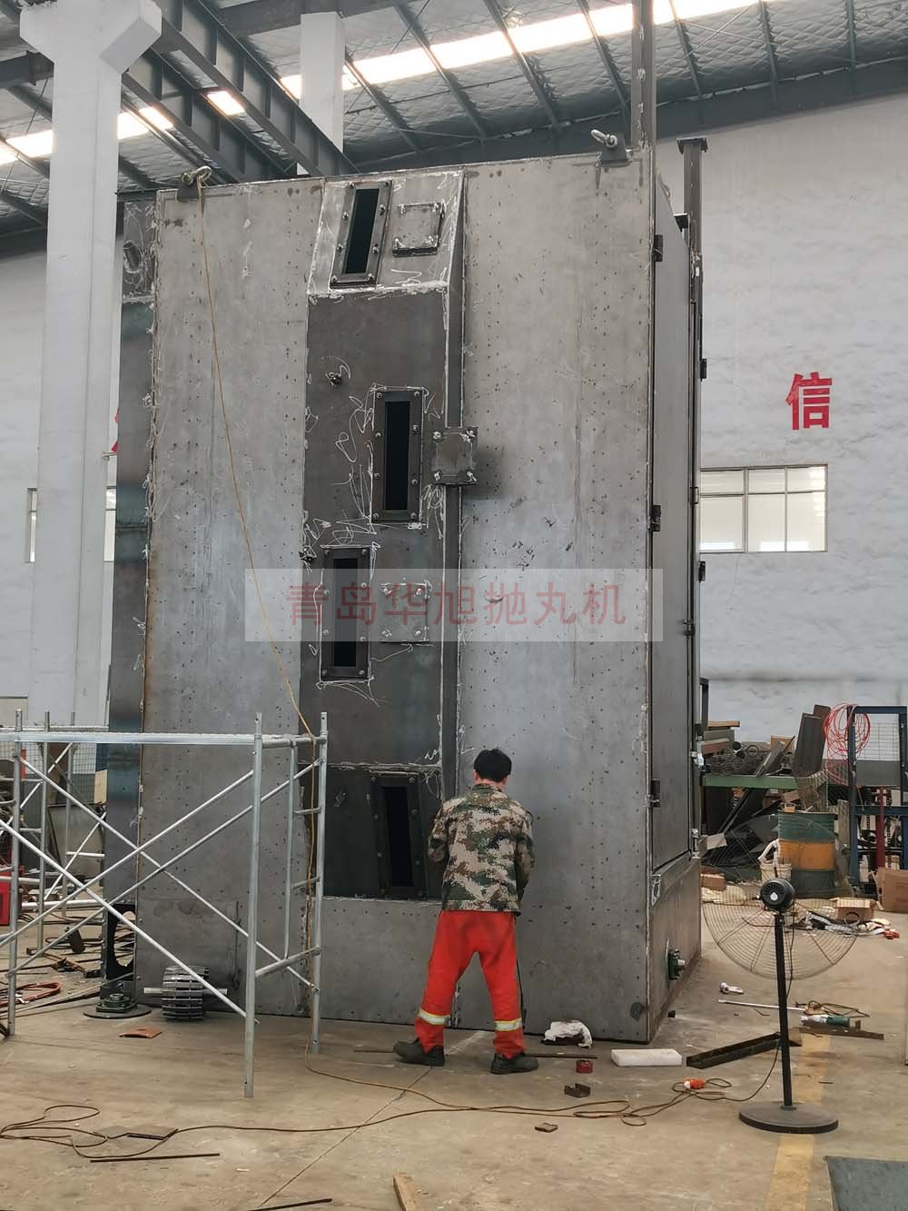 Q3730雙吊鉤式拋丸機